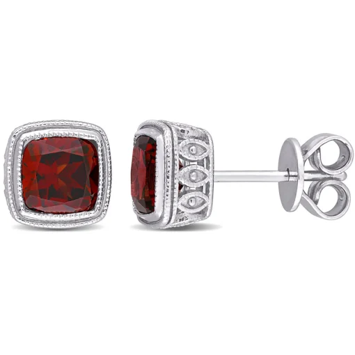 Cushion-Shaped Garnet Earrings In Sterling Silver
