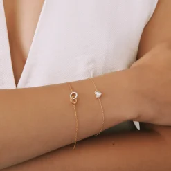 Diamond Heart Bracelet In 14K Yellow Gold (1/10 Ct. Tw.)