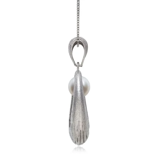 Freshwater Pearl Pendant In Sterling Silver