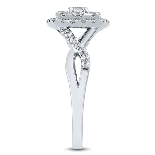 Lab Grown Diamond Cushion Cluster Ring In 14K White Gold (3/4 Ct. Tw.)