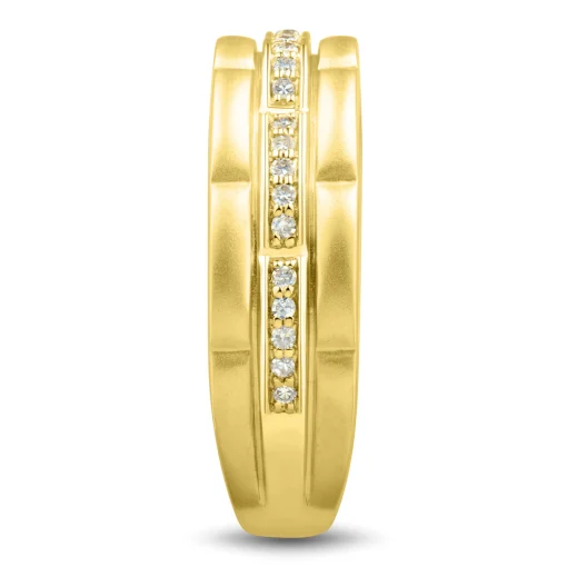 Men's Diamond Wedding Band In 10K Yellow Gold (1/5 Ct. Tw.)
