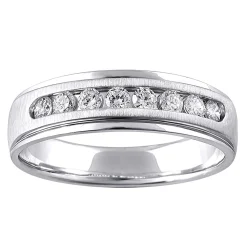 Men's Lab Grown Diamond Wedding Band With Channel Setting (1/2 Ct. Tw.)