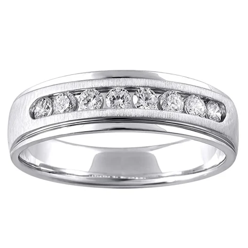 Men's Lab Grown Diamond Wedding Band With Channel Setting (1/2 Ct. Tw.)