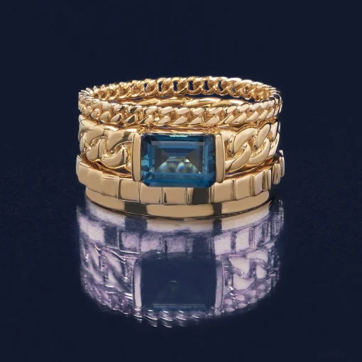 Mini Curb Link Ring In 14K Yellow Gold