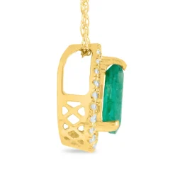 Pear-Shaped Emerald Pendant With Diamond Accents In 14K Yellow Gold